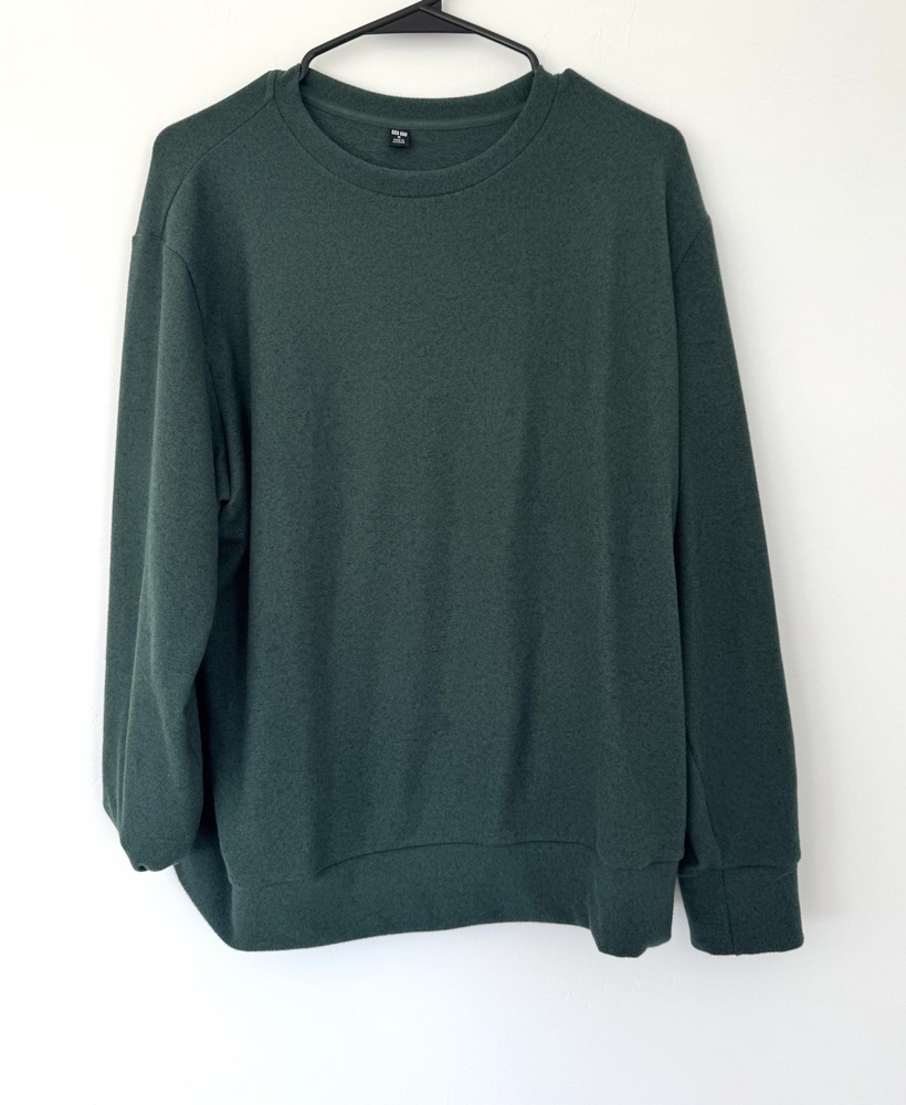 NWOT Uniqlo Women's Soft Knitted Crew Neck Long Sleeve Pullover - Med, Green