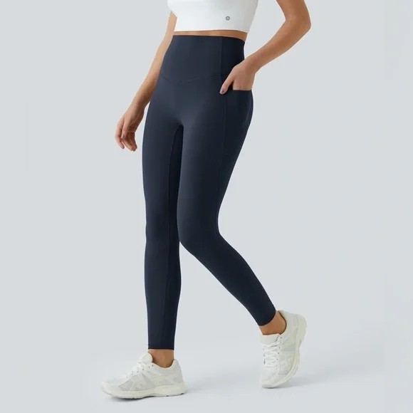 Halara Tummy Control Side Pocket 7/8 Length Legging Carbon Size XS NWT