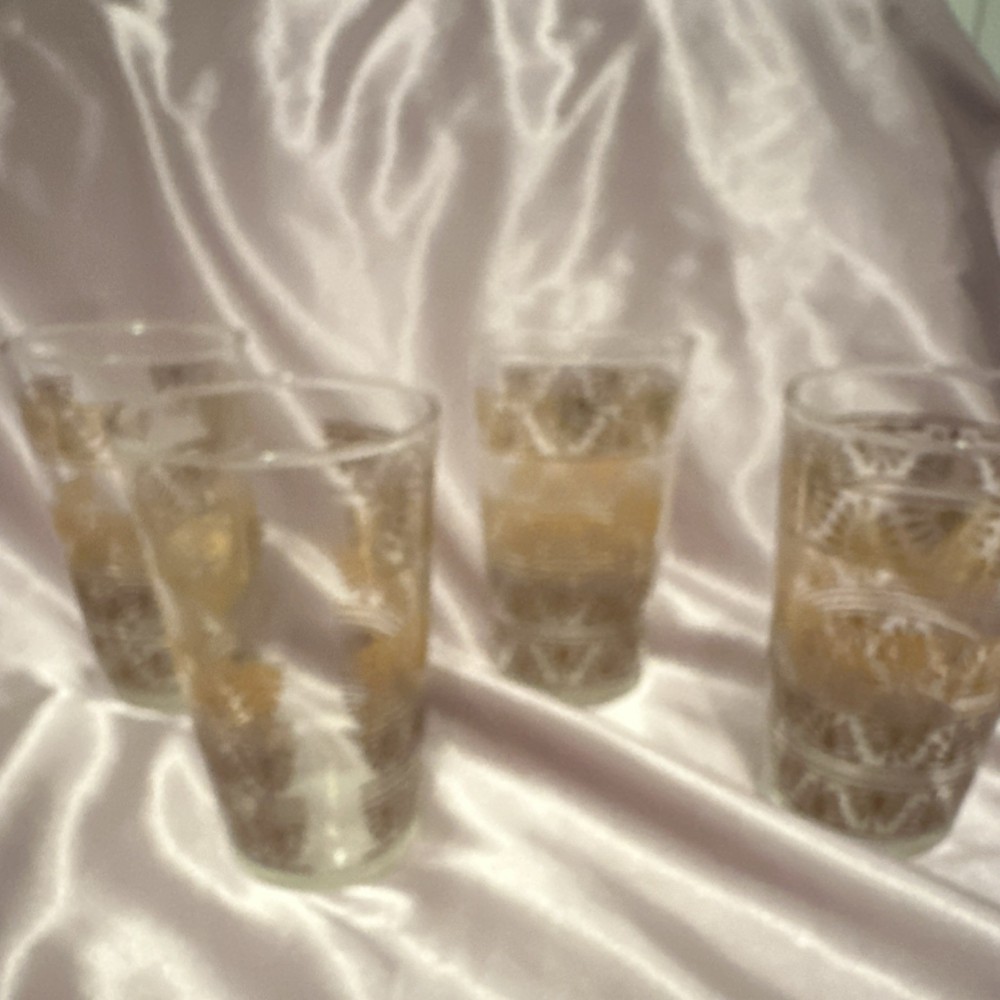 Set of 4 Clear Glass Tumblers Gold Floral Leaf Bands Vintage 10-18 oz