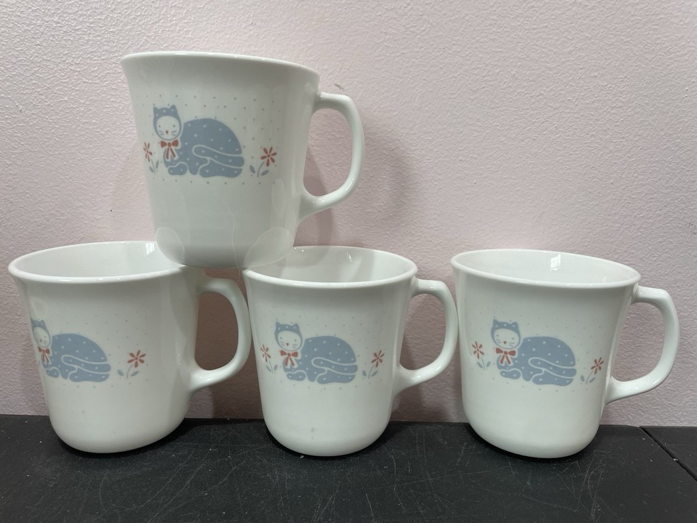 4 Corelle COUNTRY PRIDE Blue Cats CUPS MUGS White Blue Pink CORNING Set