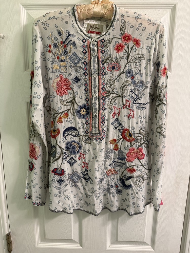 Johnny Was XS Nya Blouse Silk Floral Embroidered Long Sleeve Button Tunic