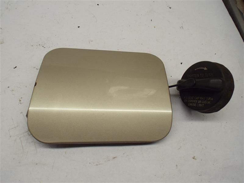 300       2006 Fuel Filler Door 194276