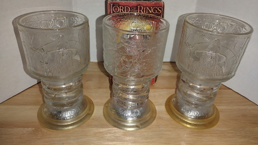 Vintage 2001 Burger King Lord of the Rings Strider Goblet Mug