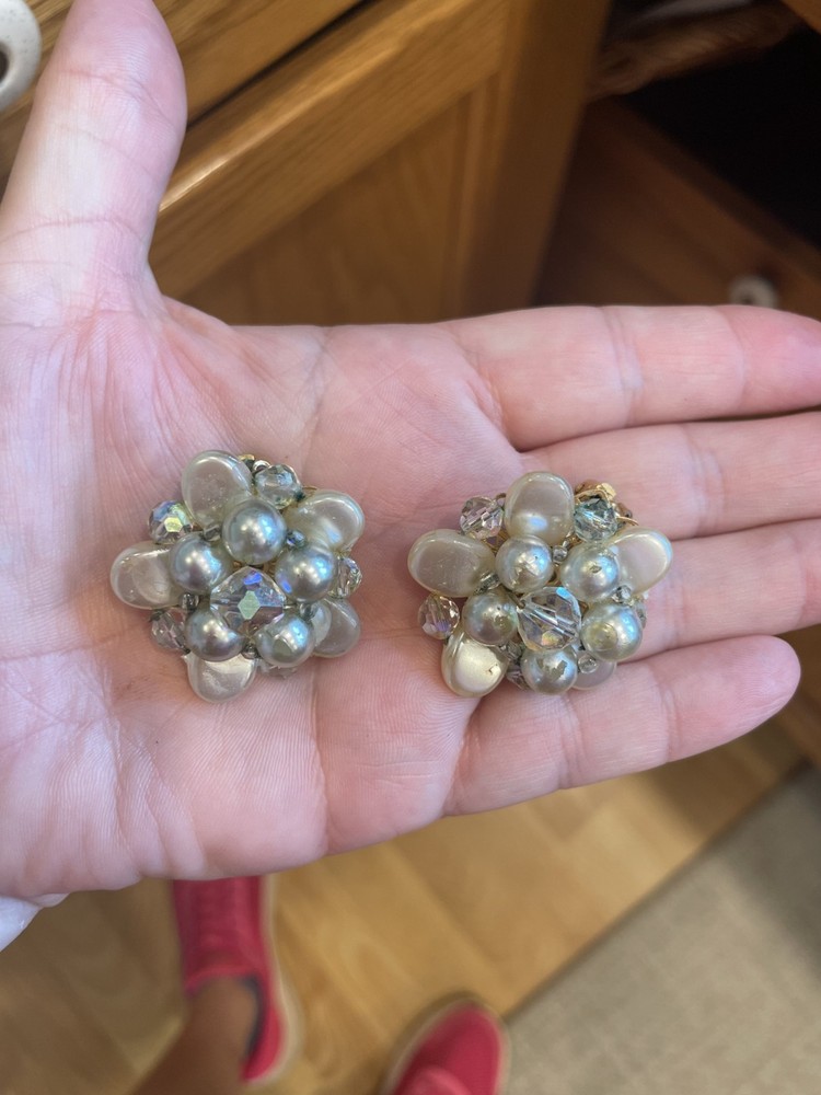 Vintage Pearl Crystal Bead Flower Cluster Clip On Earrings Lightweight
