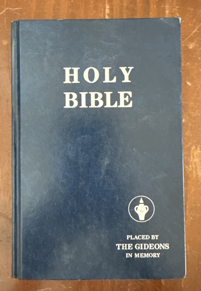 GIDEONS Memorial Blue Hardcover HOLY BIBLE 1978 Edition  