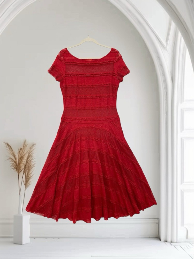 Signature By Sangria Women’s Layered Lace Midi Dress Size 10 Flaws/Defects