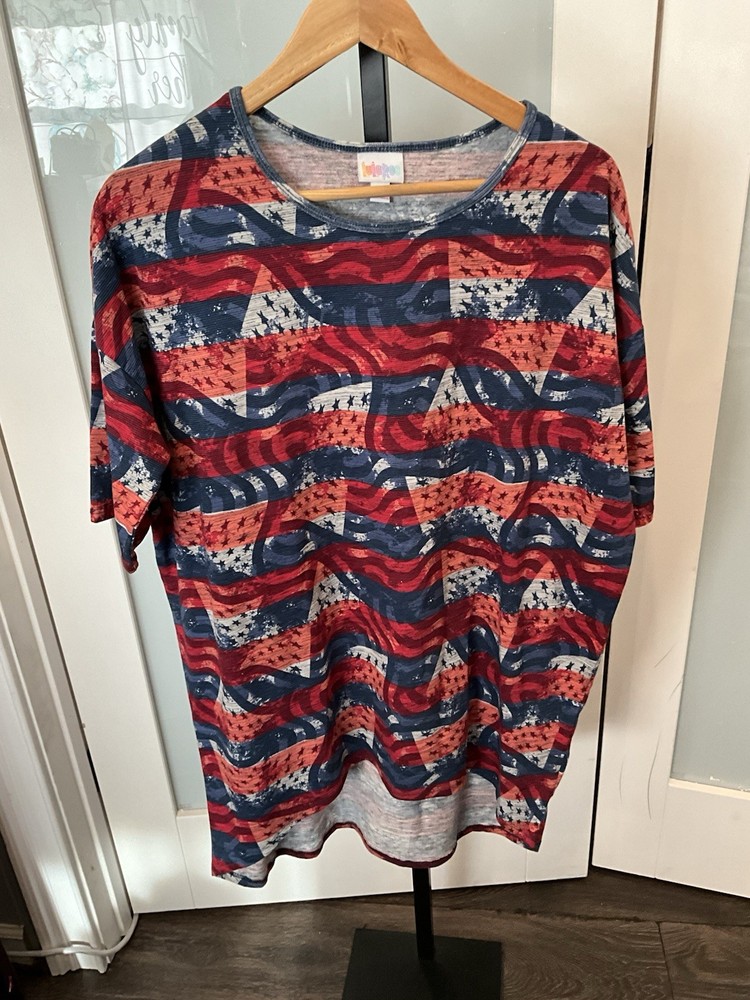LuLaRoe Irma Patriotic Americana Tunic Size Small
