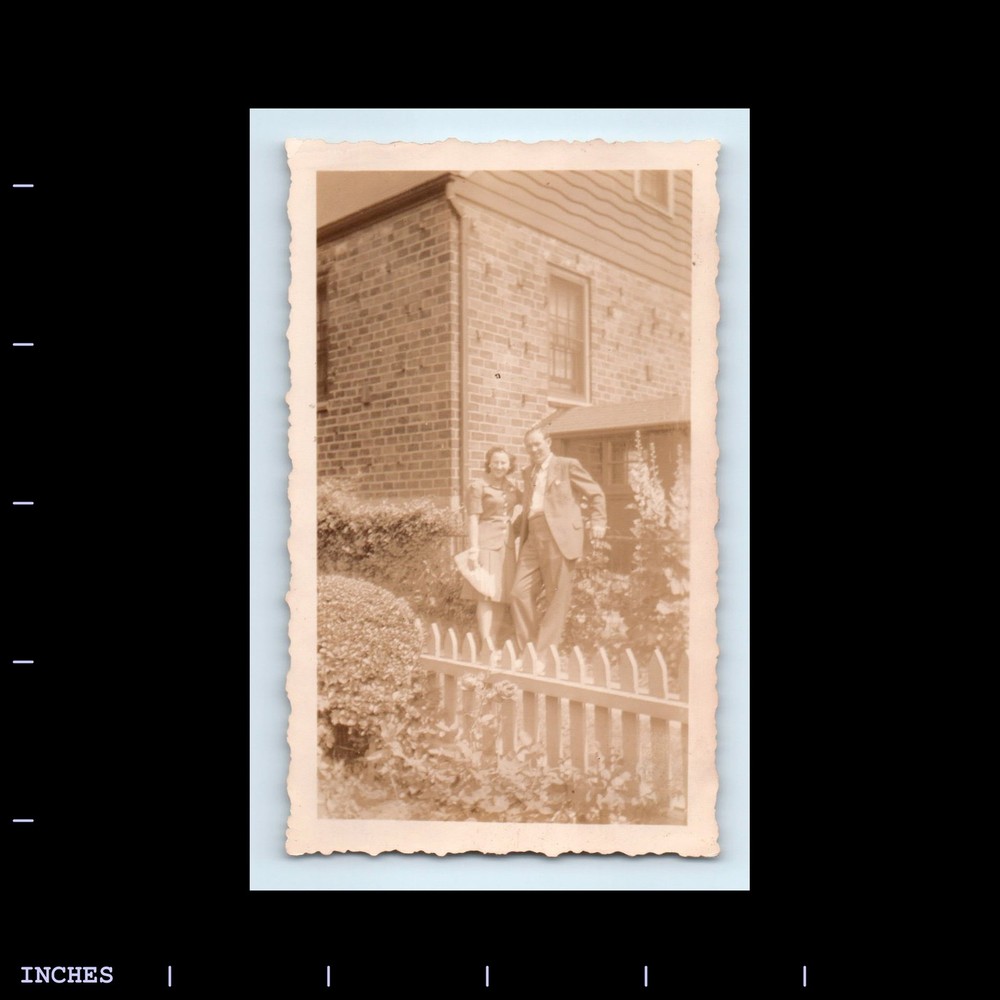 Old Vintage Photo MAN WOMAN OUTSIDE BRICK HOUSE PICKET FENCE