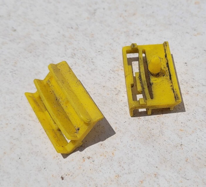2008 BMW 328I side skirt rocker panel mounting trim clips mount hold Yellow