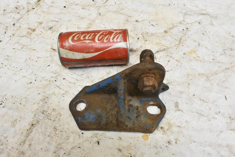 Ford 3000 Gas Tractor Parts 3 Point Arm Saw Bar Bracket