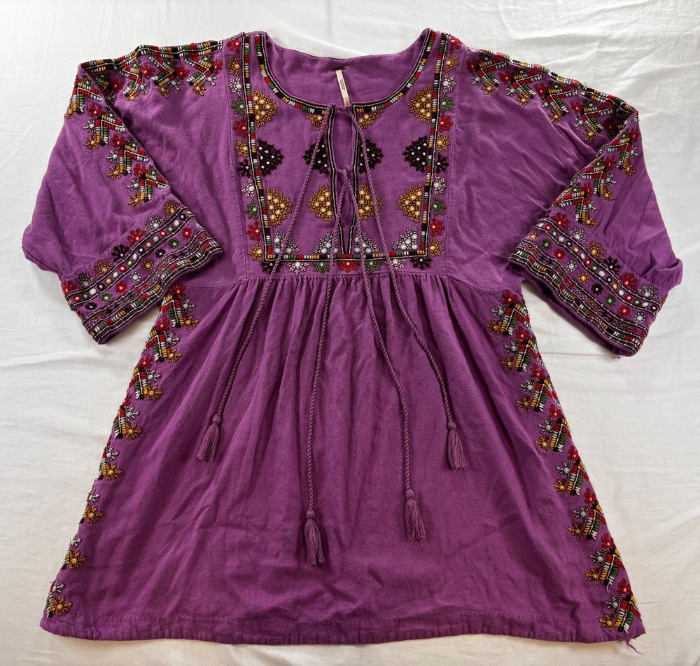 Free People Embroidered Hippie Top Size Small Blouse Purple Boho Floral Tunic