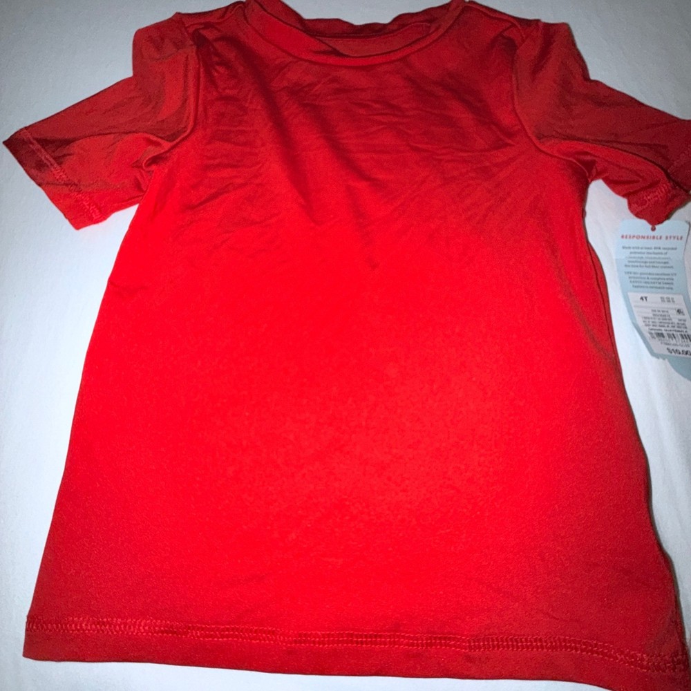Cat & Jack T-Shirt Kids 4T Red NEW Short Sleeve Recycled Stretch Crewneck Tee