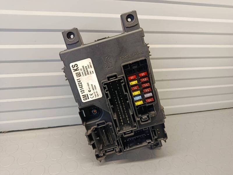 13142241 126294 fuse Opel Corsa D 1.3 16V CDTI 75 CV 2006
