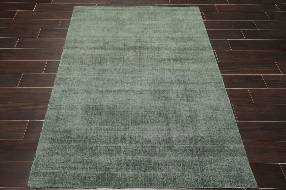 Handmade Modern 100% Wool loop and cut textured area rug Green