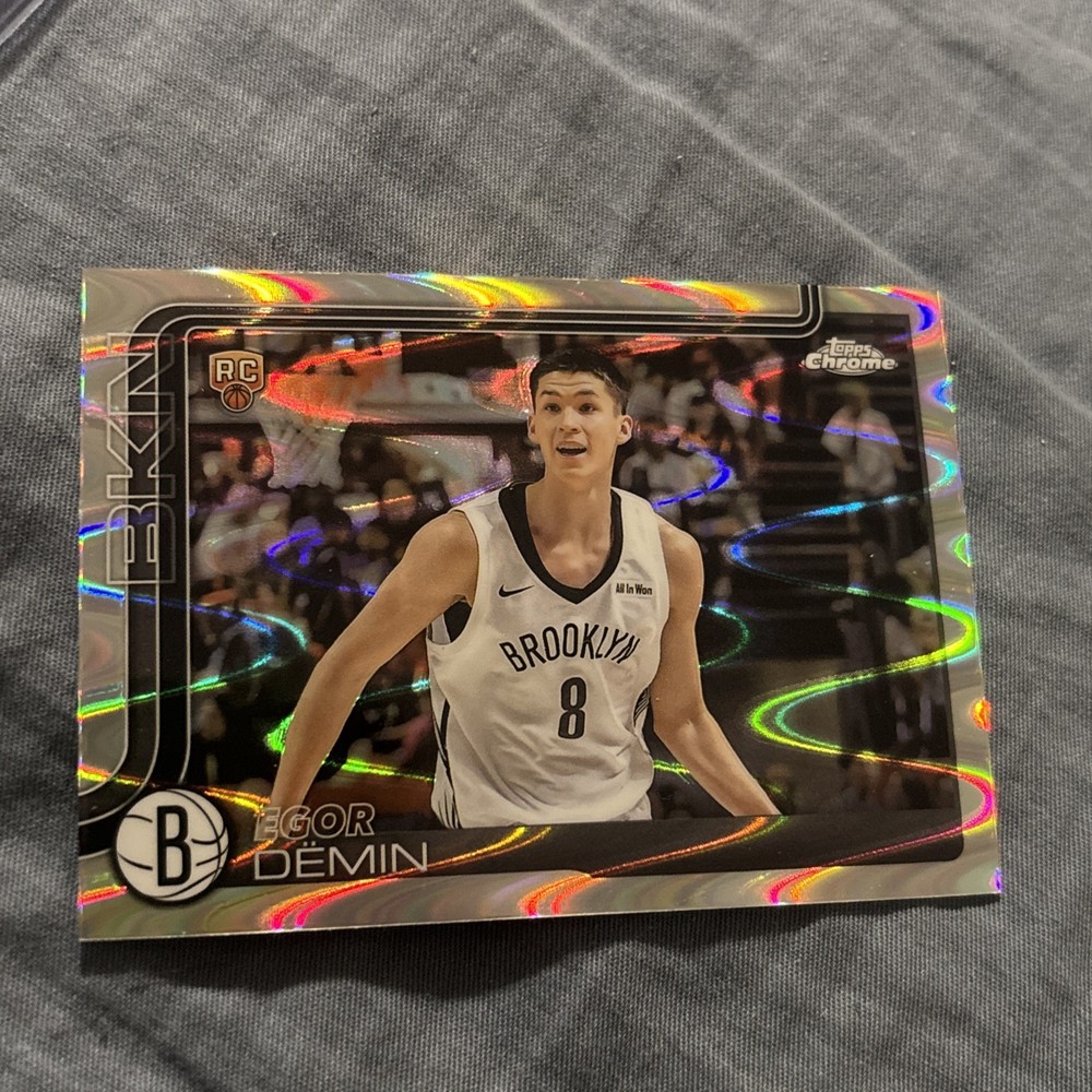 2025-26 Topps Chrome - Egor Demin #258 RayWave Refractor (RC)