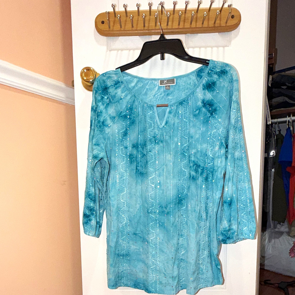 JM Collection Women’s Tie-Dye Blouse Size L Blue Scoop Neck 3/4 Sleeve Sequin