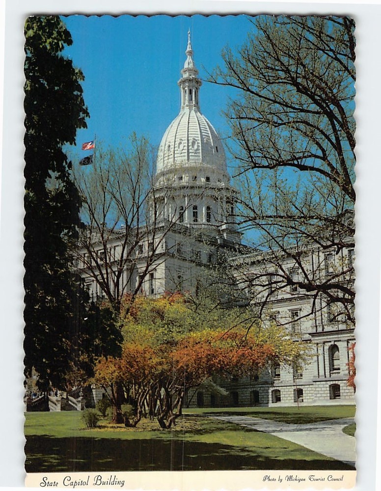 Postcard State Capitol Lansing Michigan USA