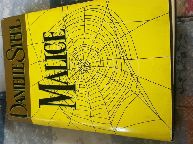 Malice by Steel, Danielle, Good Book