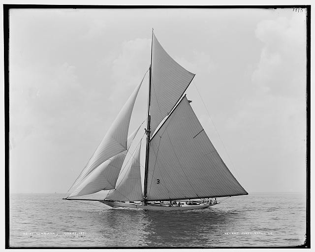 Photo:Gloriana,yachts,boats,ship,water vessels,sailing,Detroit Publishing