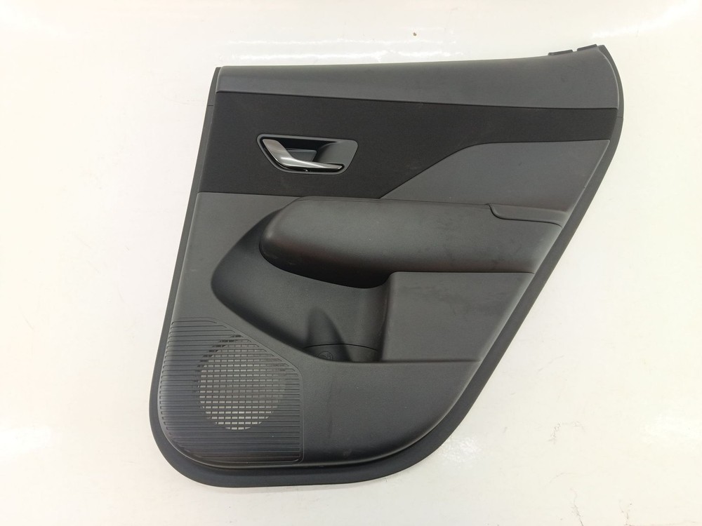 83340-BE100 RIGHT REAR DOOR TRIM / 225562 FOR HYUNDAI KONA OS, OSE, OSI 1.6 GD