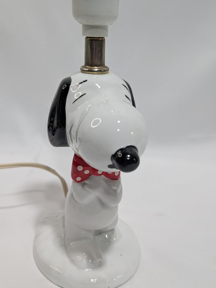 Vintage Peanuts Snoopy 1958 1966 United Features Syndicate Ceramic Lamp Tested