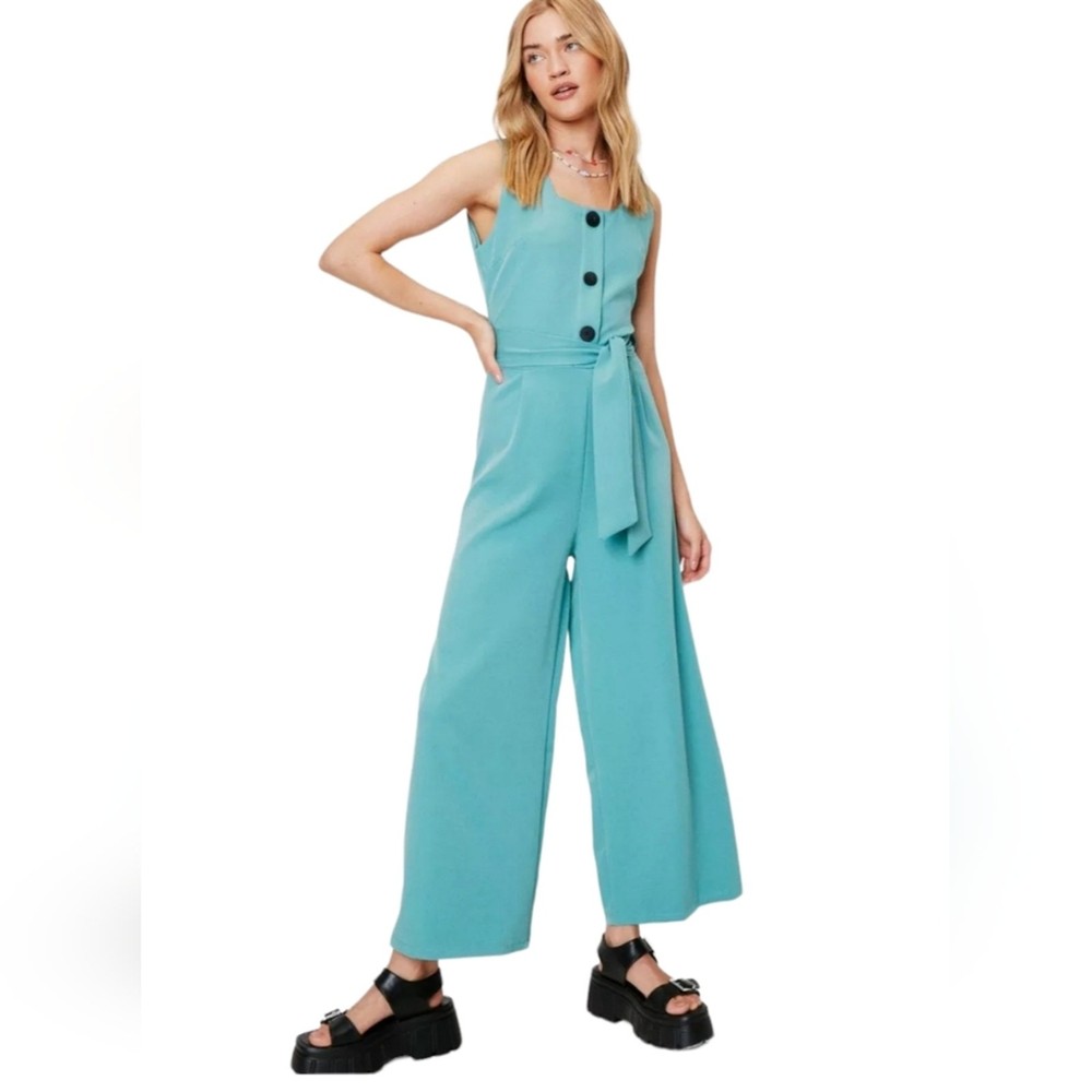 NWT Nasty Gal Jump To It Wide Leg Jump Suit Small