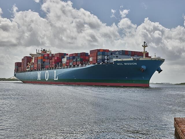 Photo:Savannah Georgia 2017 Container Ship MOL Mission Savannah River