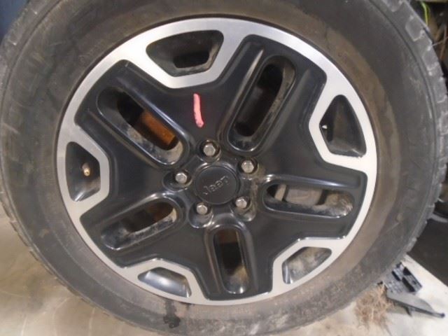 Wheel 17x6-1/2 Aluminum Fits 15-17 RENEGADE 2035879