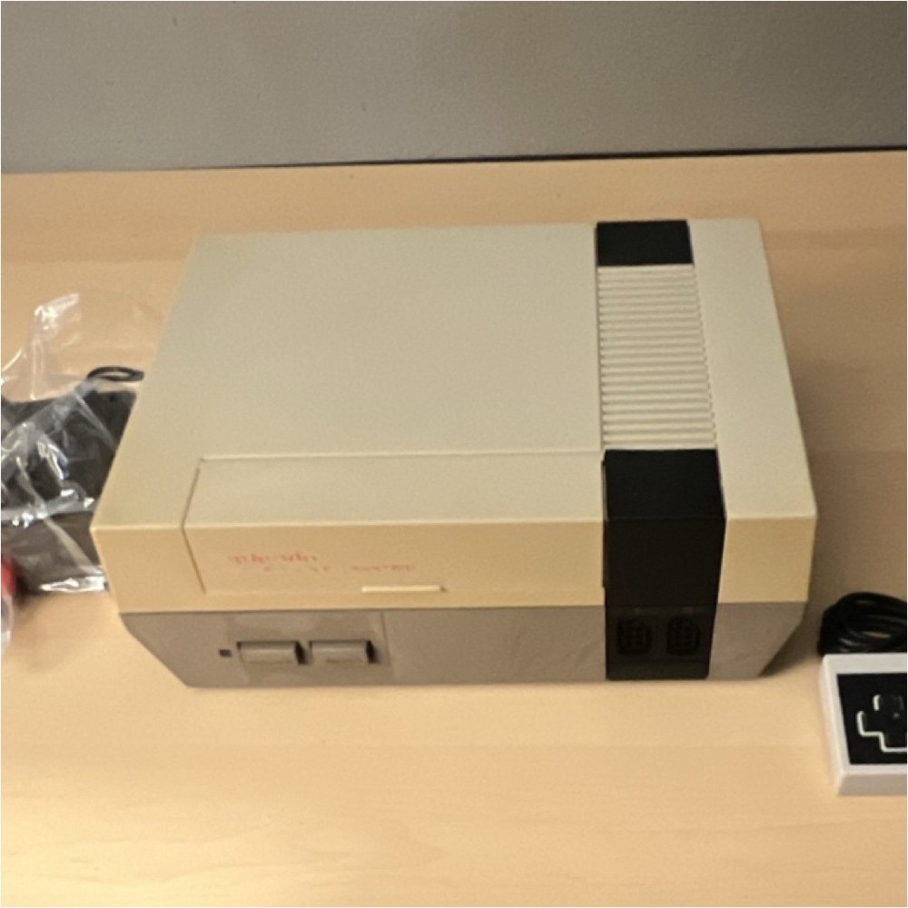 Nintendo Entertainment System NES Home Console w/ Controller & AV/RF Cables