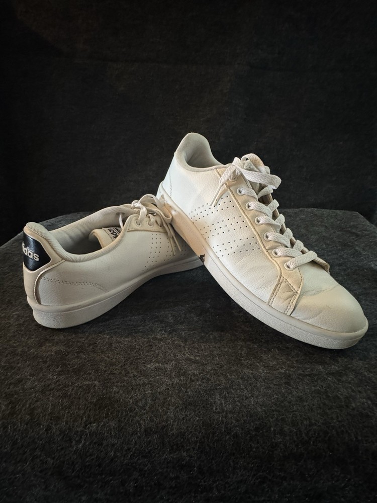 Addias Women's