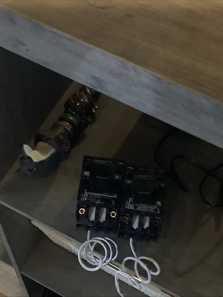 Siemens 20Amp Circuit Breaker and Surge Protector - Black (QSA2020SPDP)