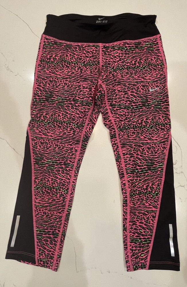 Nike Dri-Fit Women’s Pink Leopard Print Capri Yoga Pants Size M