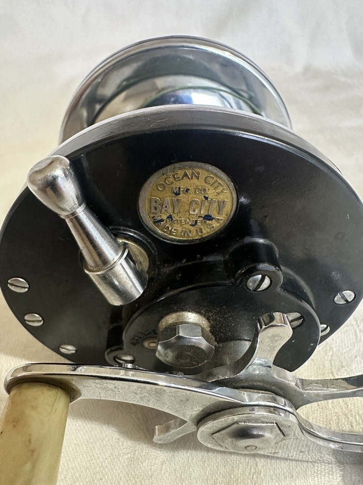 Vintage Ocean City Bay City Trolling Bait Casting Reel Smooth Working Condition
