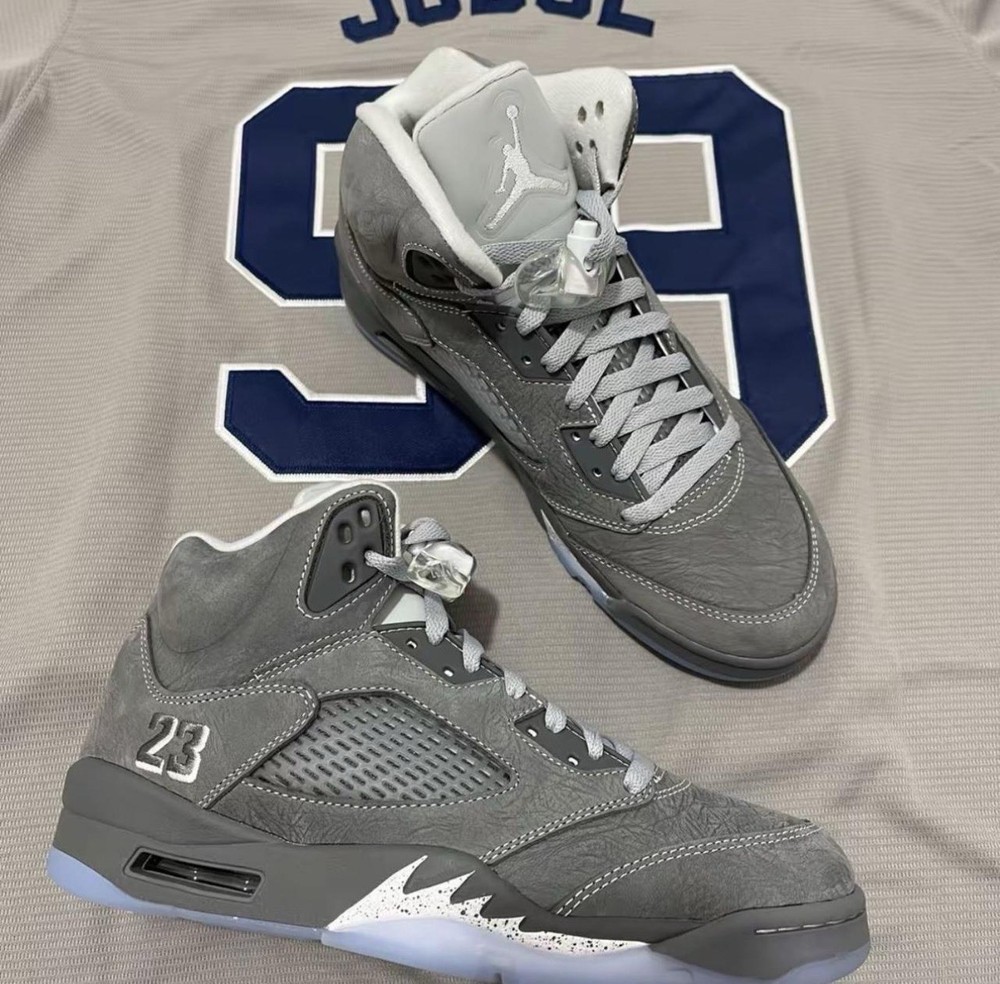 Jordan Air Jordan 5 Retro Gray Lace Up High Top Men's Sneakers
