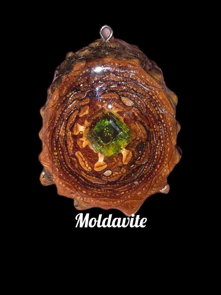 Knobcone (THIRD EYE) W/Moldavite PENDANT