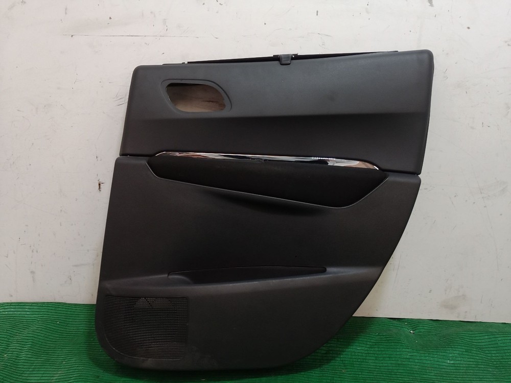 9683039177 RIGHT REAR DOOR TRIM / 9683039177 / 9683039177 / 816729