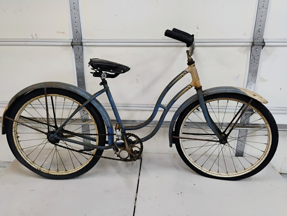 Vintage Schwinn Ladies Skiptooth Skip Tooth Step Through Bicycle Barn Find 24