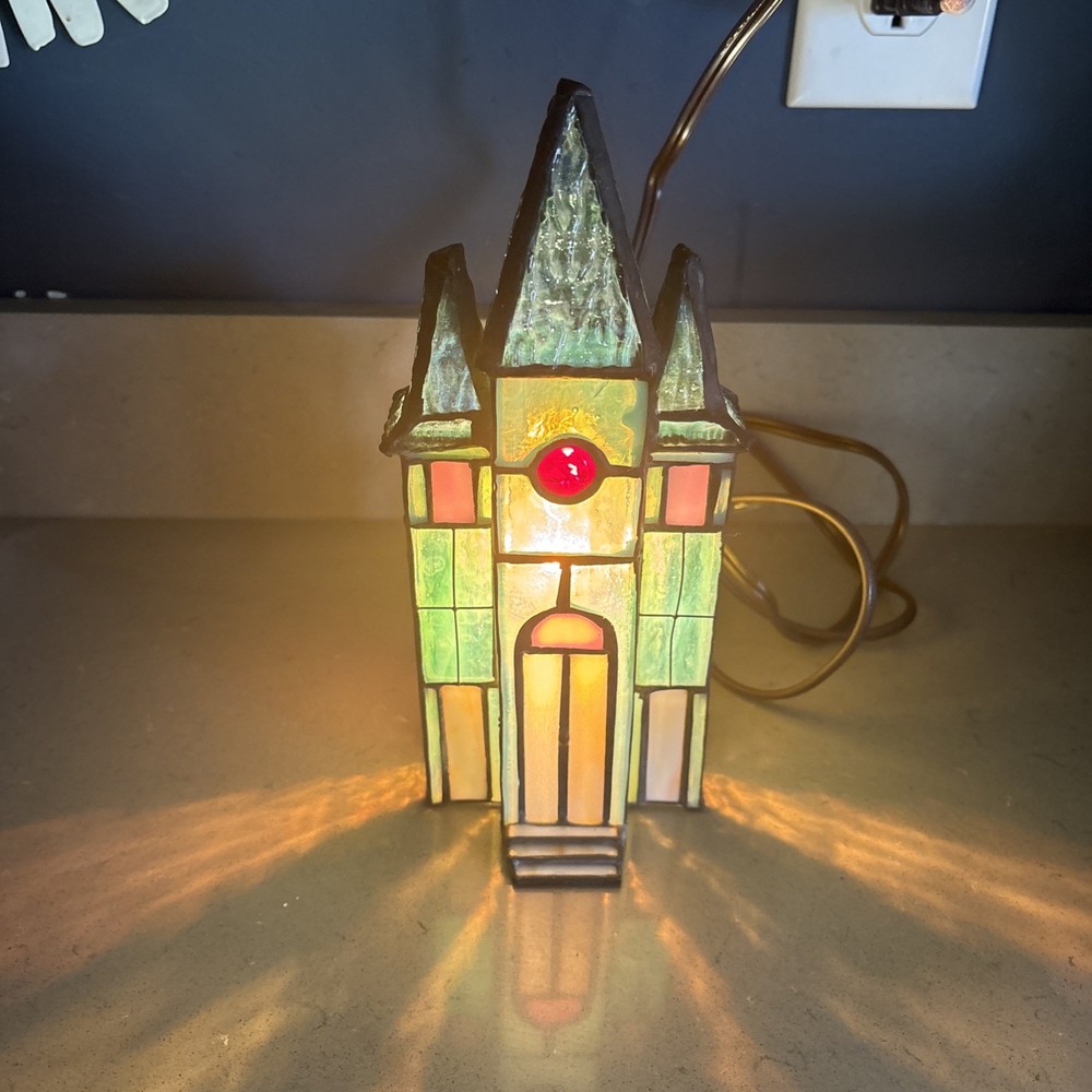 Vintage Stained Glass Table Light 9.5