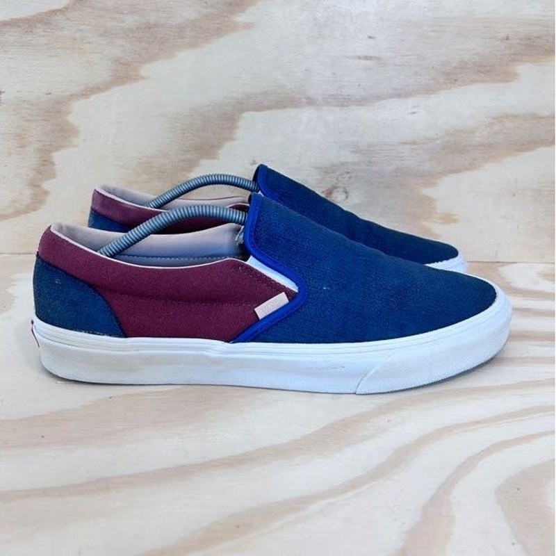 Vans Off The Wall - Classic Slip-On Texture - Sneakers - Blue/Purple - Men's -13