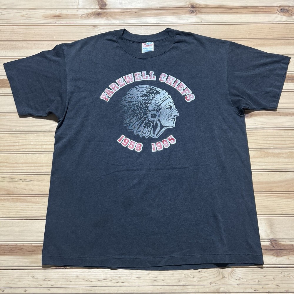 Vintage 90s Farewell Chiefs Indian Head 1958-1995 Shirt Size XL Faded Black