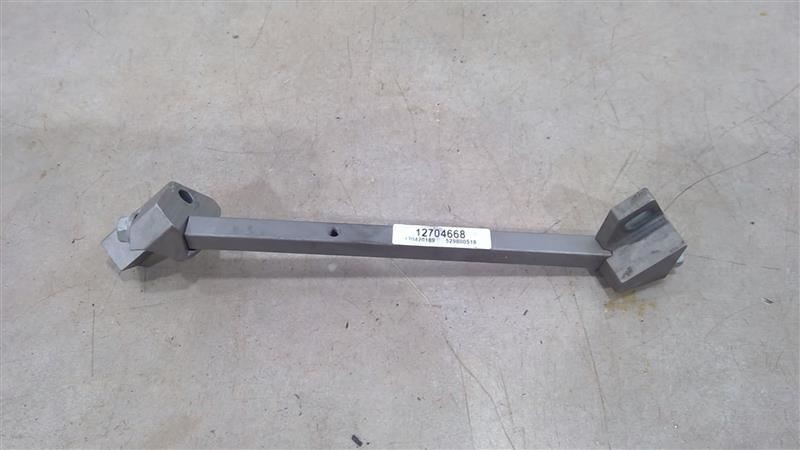 2021-2023 BUICK ENCORE GX ENGINE UPPER BRACE MOUNT OEM 12704668