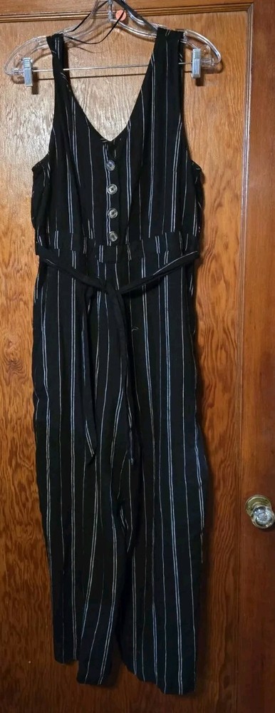 Women's Jumpsuit Time and Tru Sleeveless V-Neck Front Button Medium 8-10