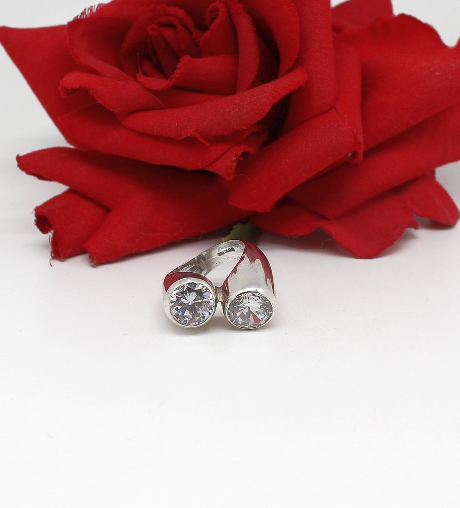 Sterling Silver Retro  Sparkling  CZ Ring Size 7 13.24 g  CAT RESCUE