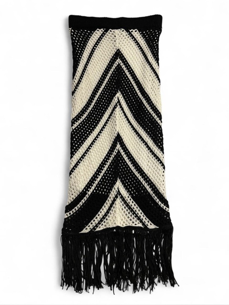 Willow & Wind Black White Knit Maxi Skirt Size Small Long Stretch Waist Boho