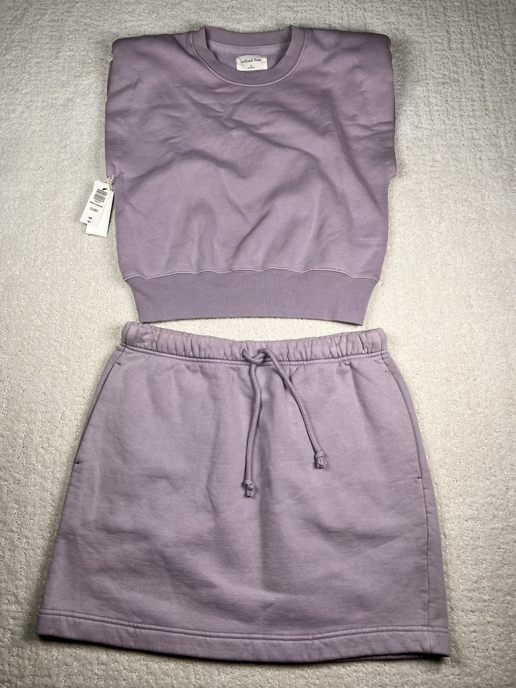 Aritzia Wilfred Free Fleece Sweatshirt Set Women’s Med Cropped Tank & Skirt NWT