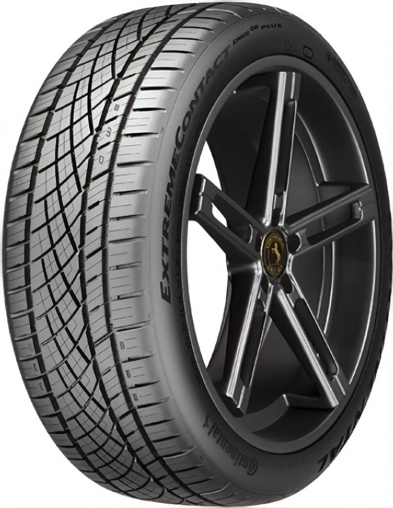 Continental ExtremeContact DWS06 Plus 245/35ZR20 High-Performance All-Season Tire