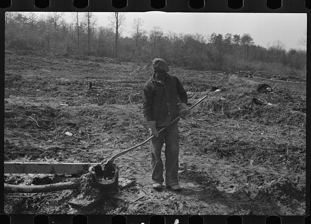 Photo:Berwyn Maryland 1936 Sewage Disposal Plant Worker Shoveling Mud