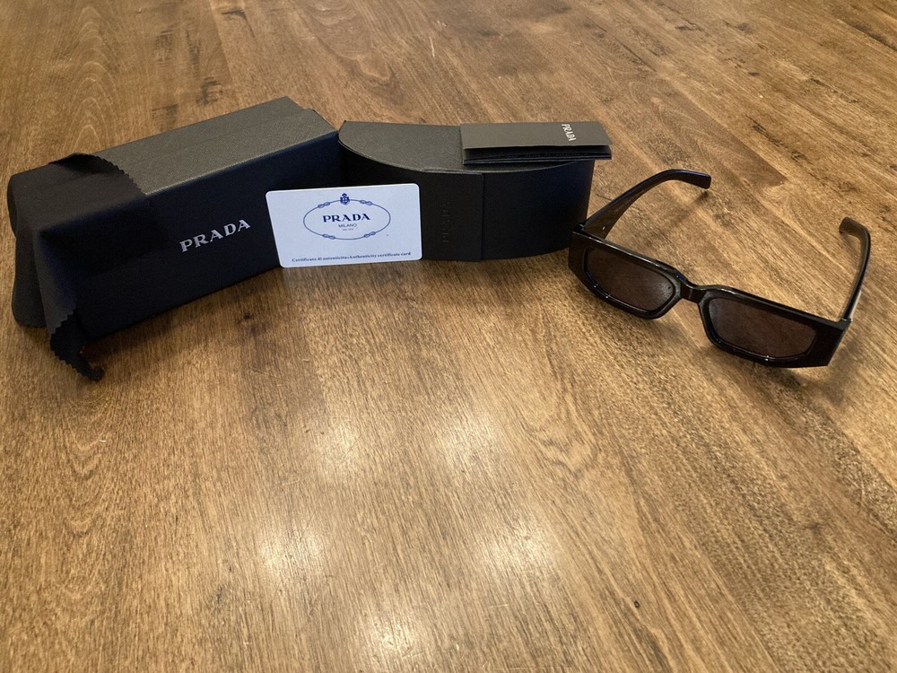 prada sunglasses unisex