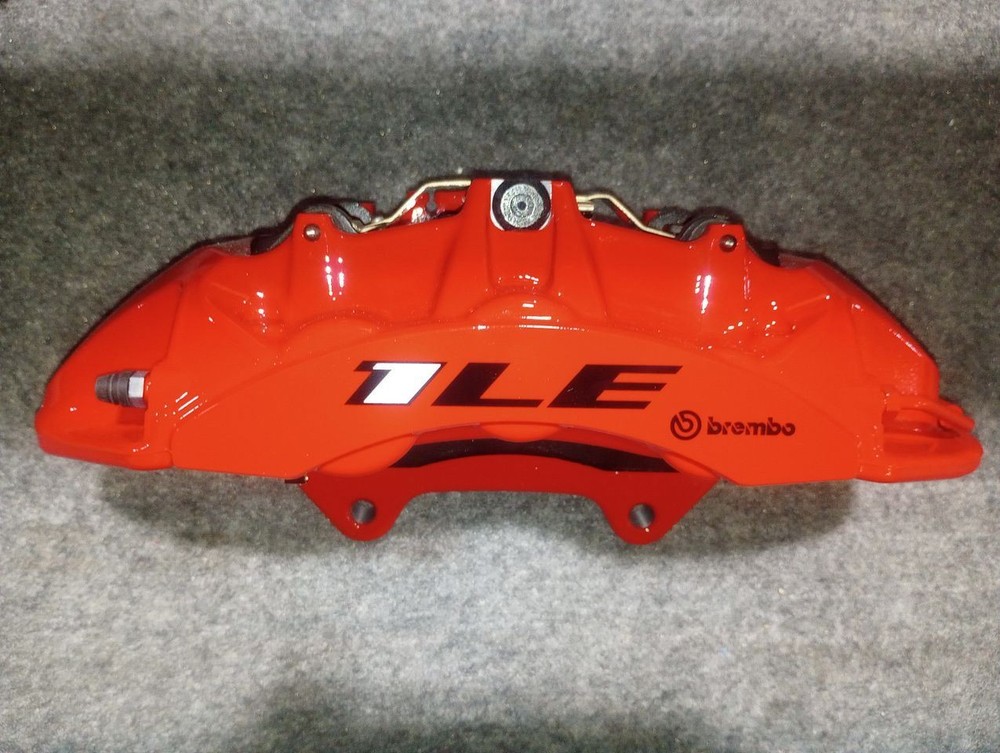18-24 Camaro 1LE Driver Left Front Brembo 6 Piston Caliper J6H 84229153 2983681