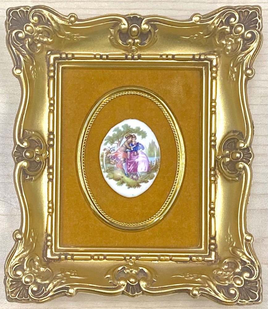 Vintage Victorian B&S Creations Gold Framed Porcelain Cameo Gold Velvet 5x6